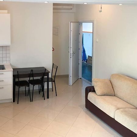 Cozy Studio Near The Beach 1Stfloor Nea Iraklitsa Extérieur photo