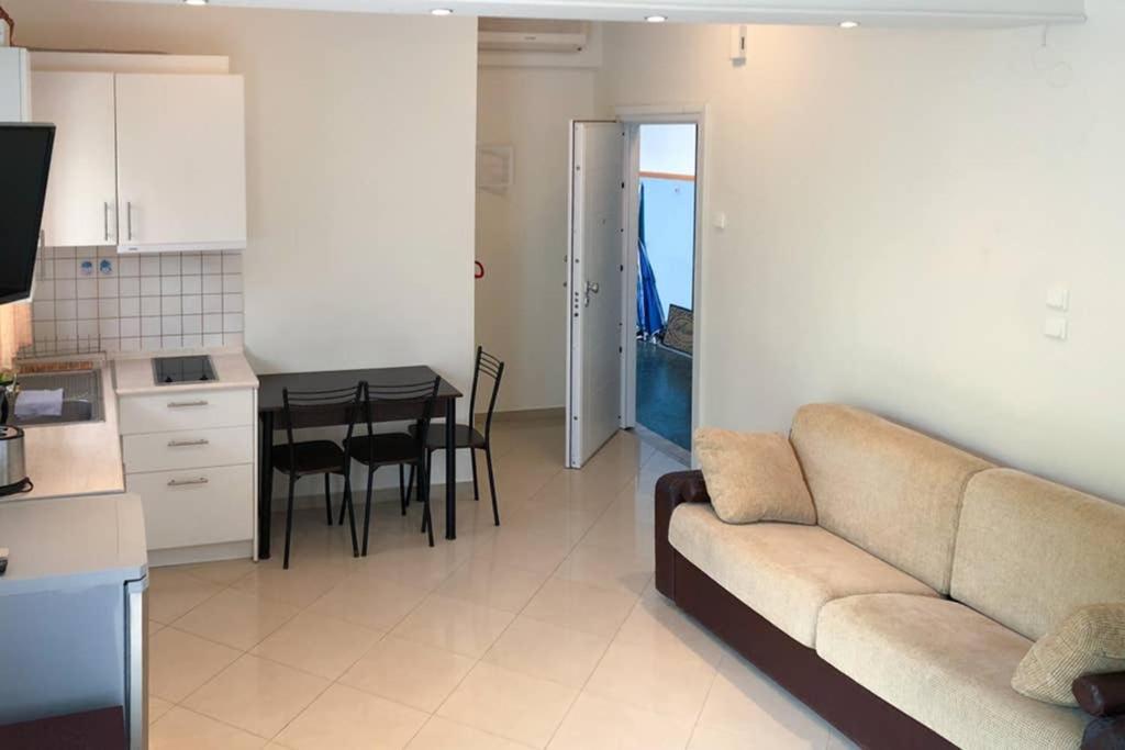 Cozy Studio Near The Beach 1Stfloor Nea Iraklitsa Extérieur photo